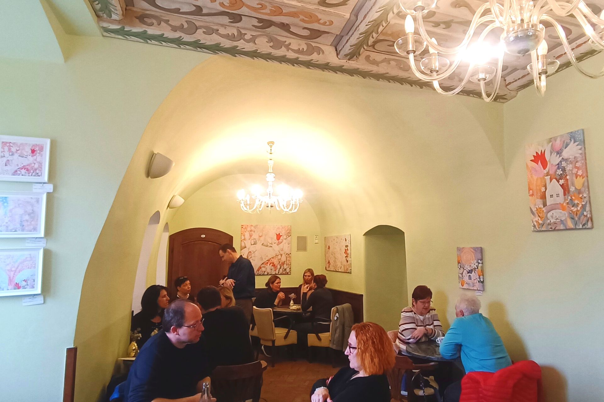 Výstava obrazů V tobě se celý zrcadlím v Litomyšli